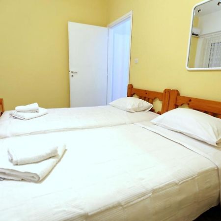 Maria Apartments Asíni Esterno foto