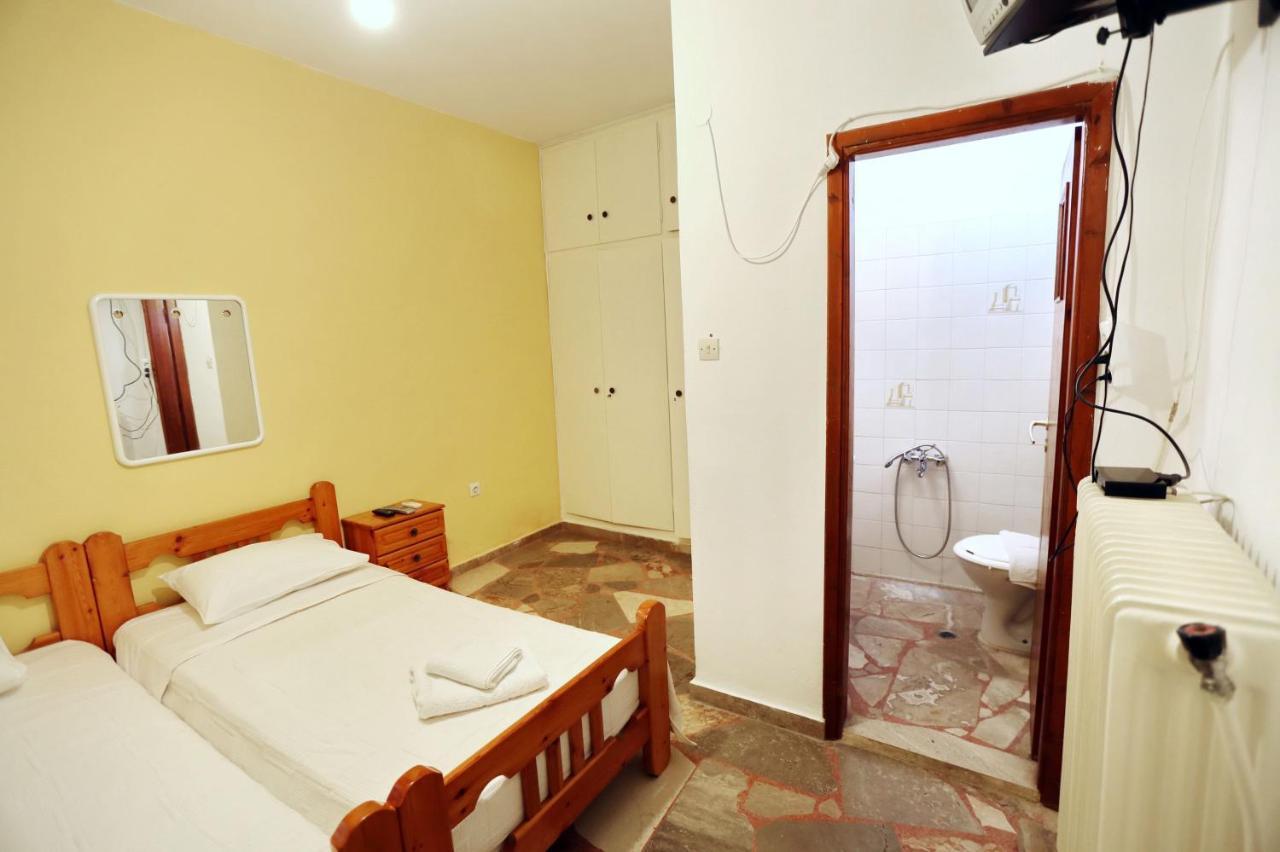 Maria Apartments Asíni Esterno foto