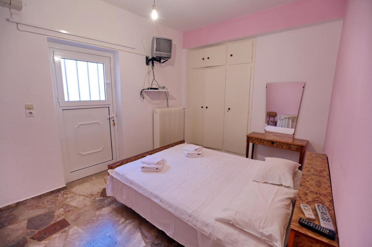 Maria Apartments Asíni Esterno foto
